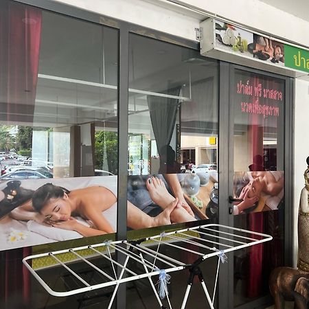 Private Modern Apartments By Patong Vacation Rentals Located In The Heart Of Patong, Walking Distance To The Beach, Kitchen, Private Bathroom, Seating Area, 65" Smart Tv With Free Wifi Ngoại thất bức ảnh